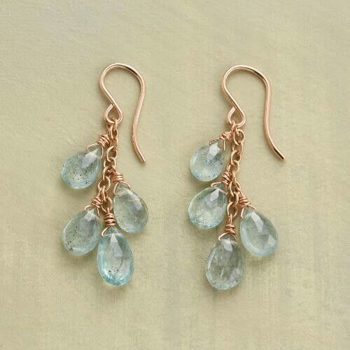 Vintage Dangling Waterdrop Earrings