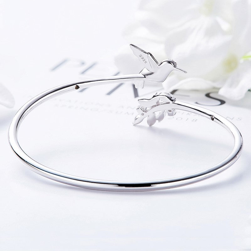 Adjustable Humming Bird Ring with Rhinestone Diamond