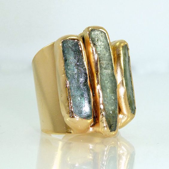 Vintage Green Blue Golden Forged Ring