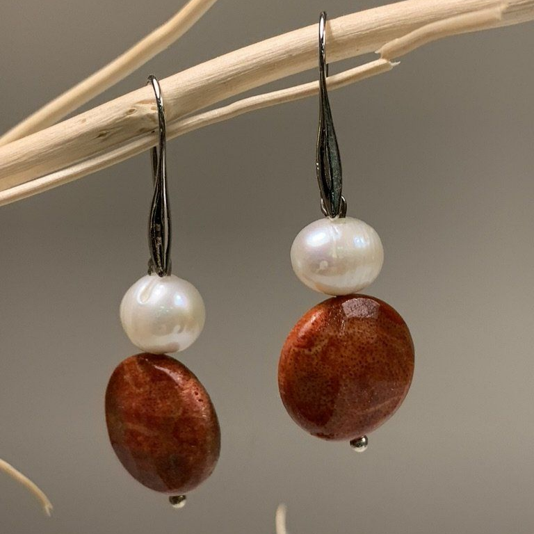 Vintage Red Stone & Pearl Earrings