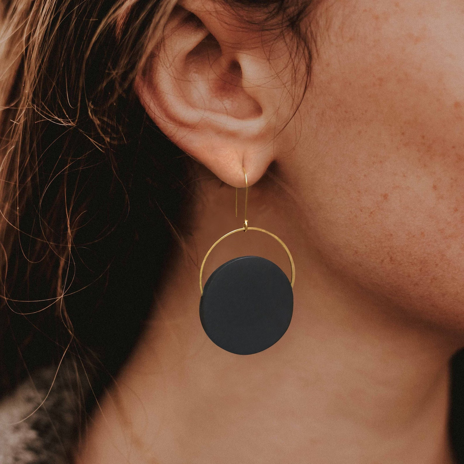Vintage Black & Gold Rounded Earrings