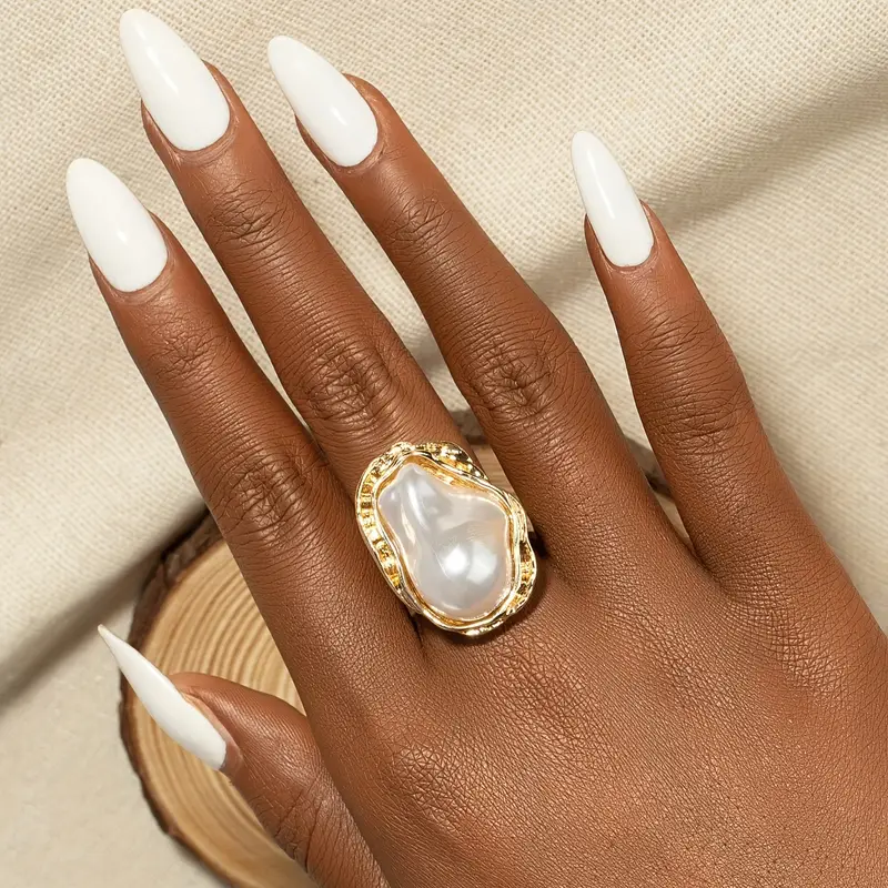 Vintage White Stone Gold Ring