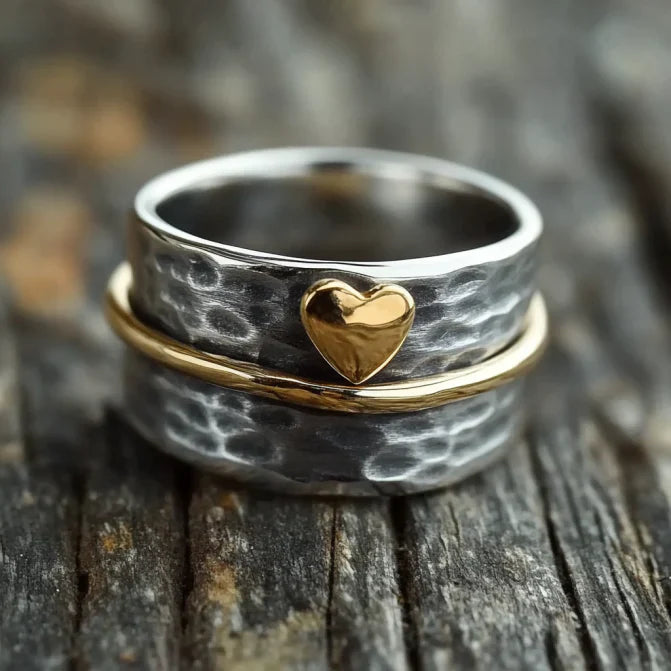 Vintage Golden Heart Line Silvered Ring